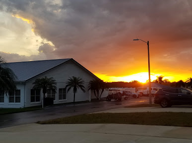 Escape to Paradise: Florida's Adelaide Shores RV Resort - Your Home Away From Home